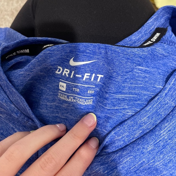 Men’s Nike Swim Shirt NWOT - Picture 2 of 8